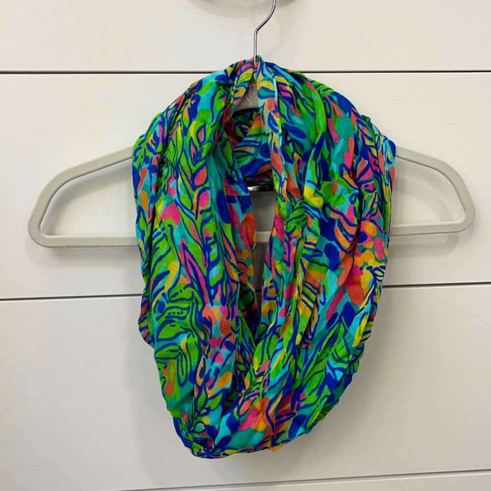 Lilly Pulitzer infinity scarf